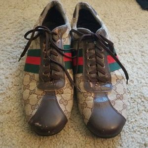 Men's Gucci shoes